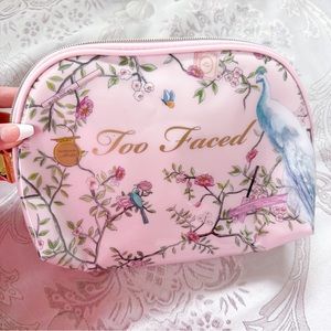 Too Faced Makeup Bag 🩷